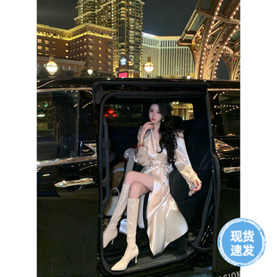 時尚 雅喬 早春女裝 重工輕奢氣質(zhì)鎏金緞長款 絕代風華 風衣外套
