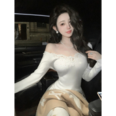 茉白暖意 秋冬新款 长袖 雅乔 V领针织衫 烫钻蕾丝花边打底上衣女