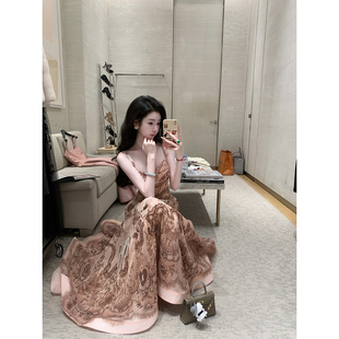 2025轻熟风轻奢时尚 夏季 定位裁剪印花连衣裙 心动交响 Sun雅乔