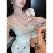 Sun雅乔 针织上衣 毛衫 编织甜梦 蕾丝拼接围裹式