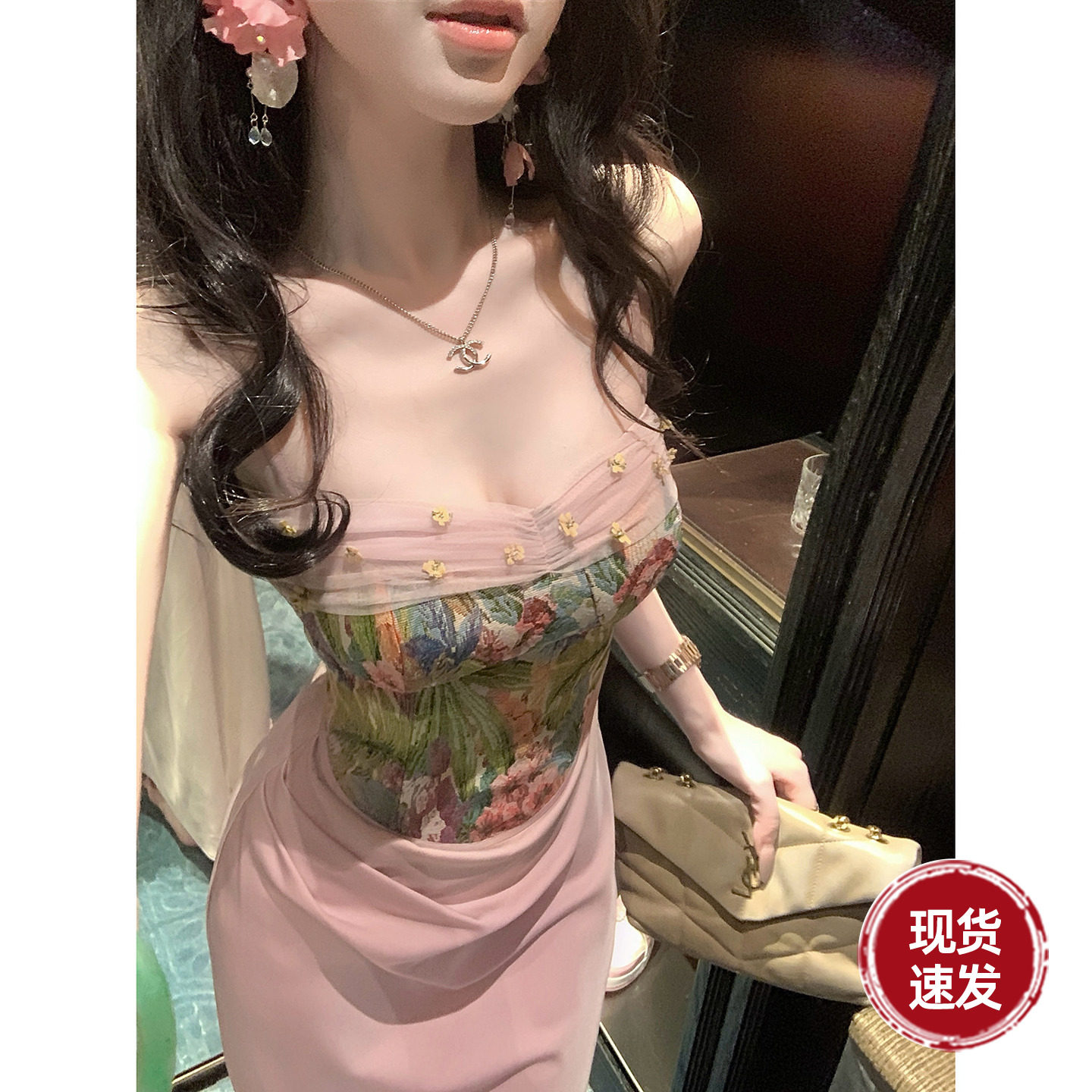 Sun雅乔【玫瑰花丛】夏季新款修身大女主复古提花拼接吊带连衣裙