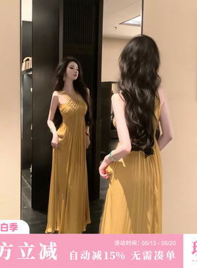 Sun雅乔【金缕摇曳】春夏辣妹性感复古设计感交叉编织挂脖连衣裙