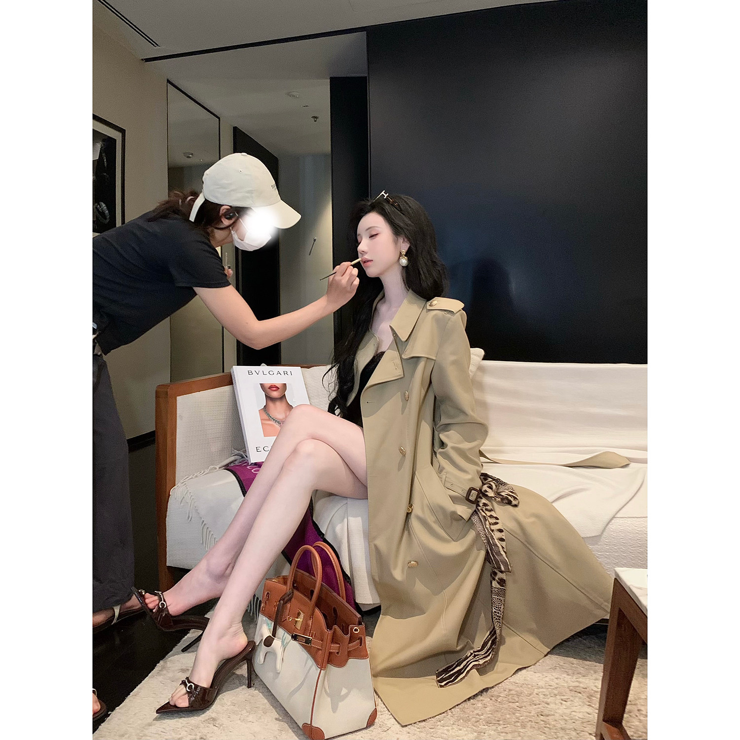 Sun雅乔【切尔西2.0】秋装新款双排金扣时尚卡其收腰长款风衣外套图片