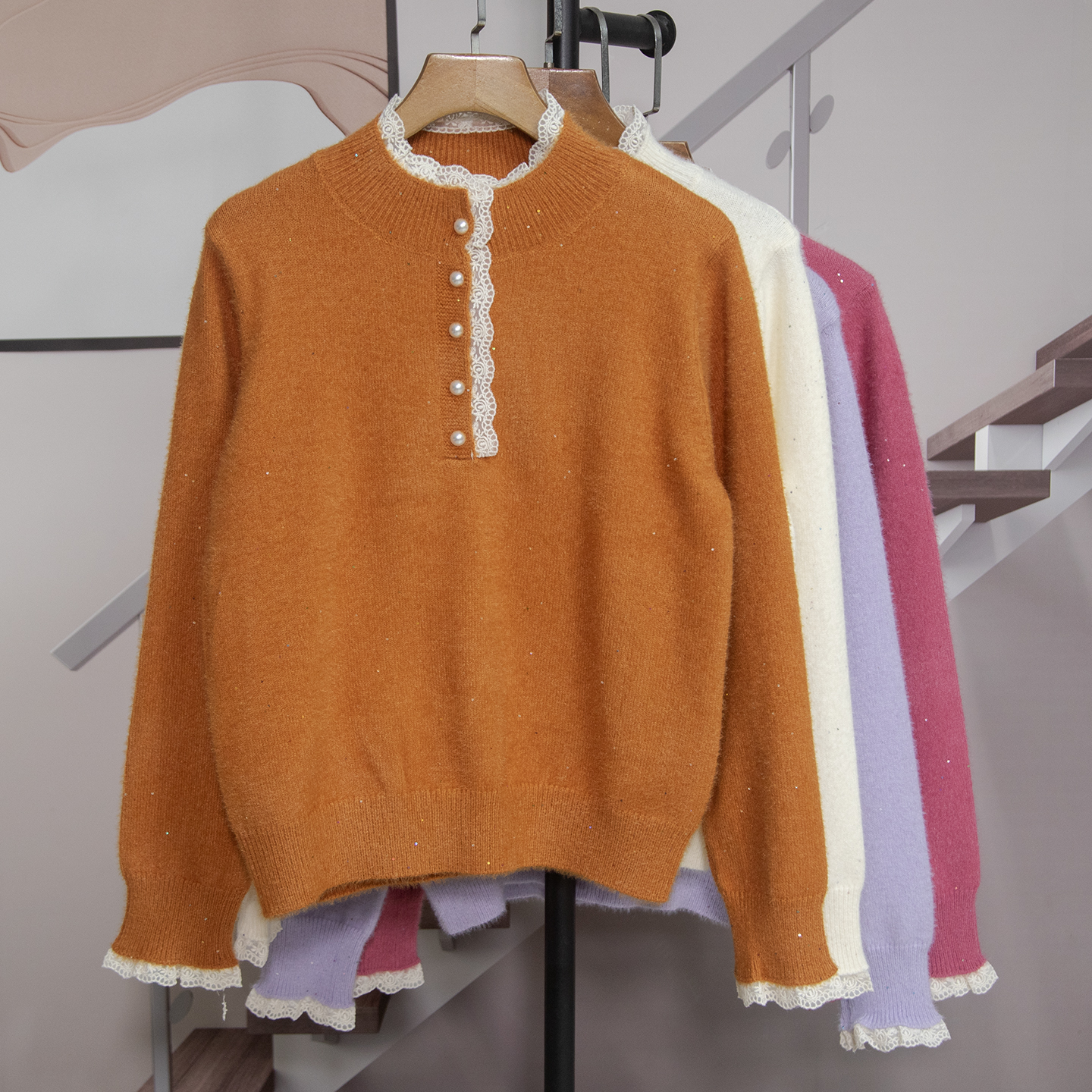 法式温柔立领蕾丝花边针织衫