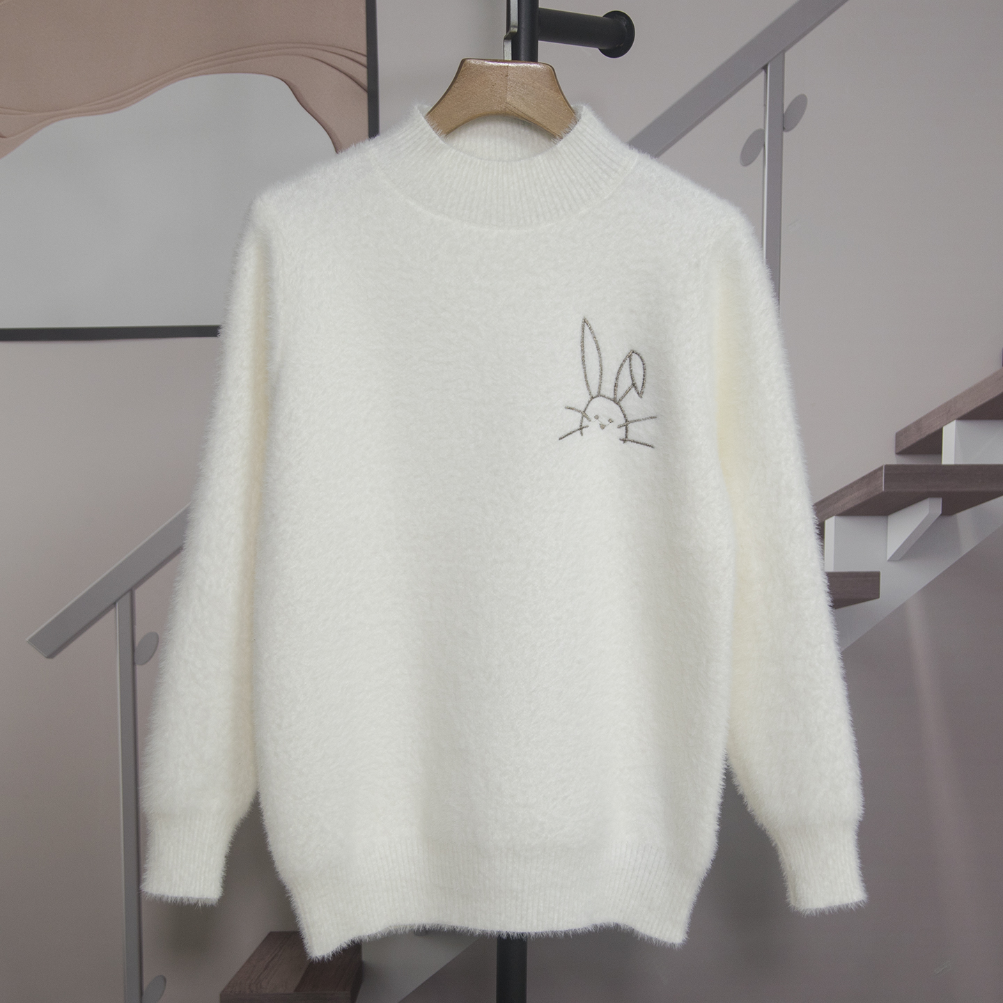 时尚休闲半高领套头毛衣