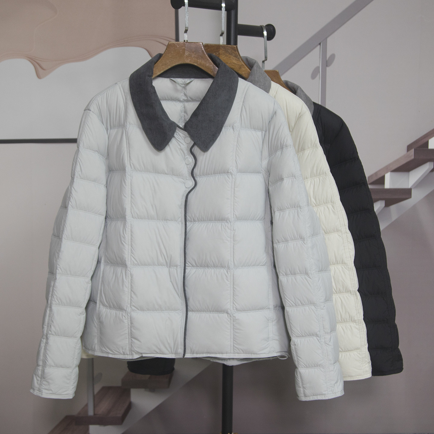 小香风翻领轻薄羽绒服女2026冬季新款90绒鸭绒排骨羽绒外套36601