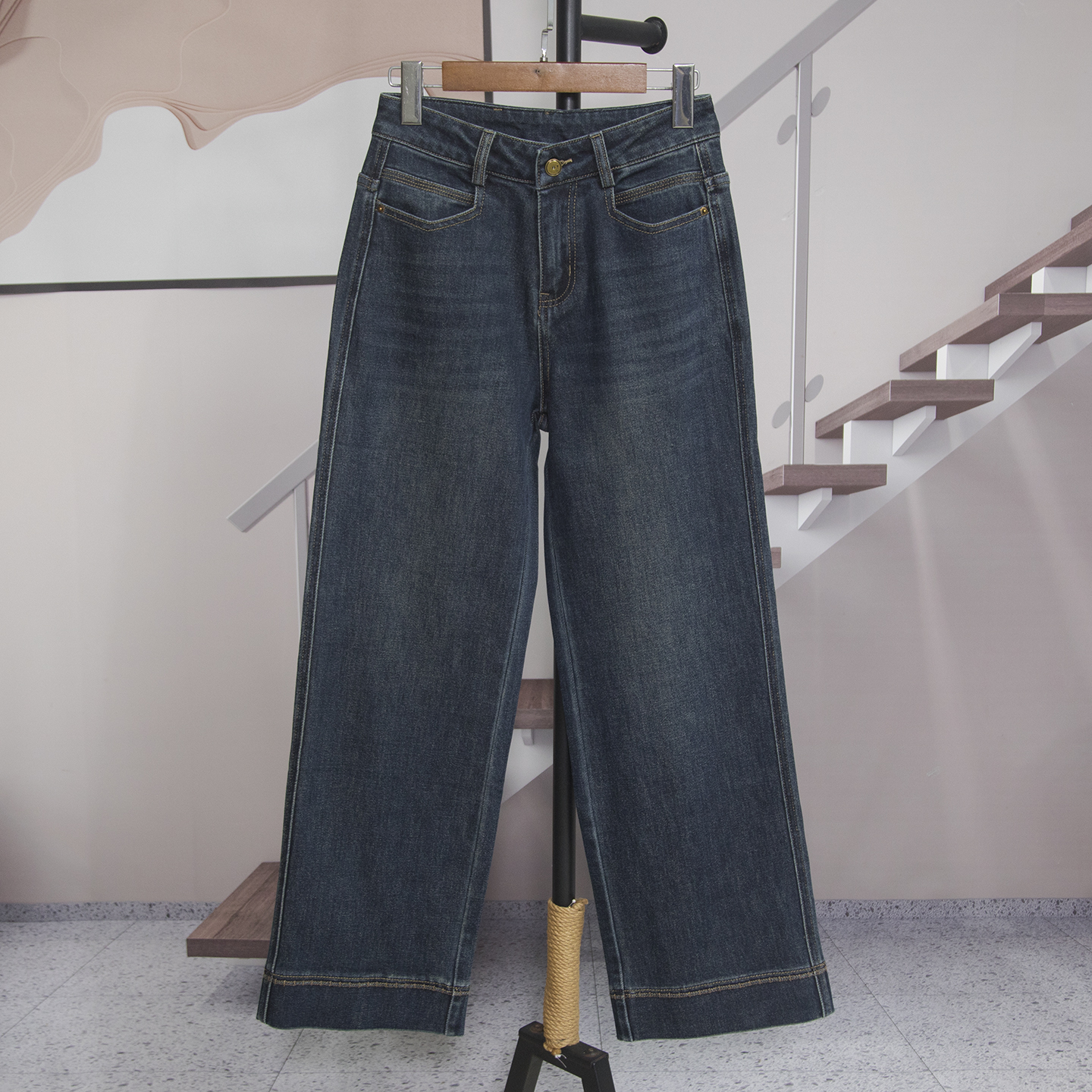 复古直筒牛仔裤女2025年秋季新款显瘦小个子窄版阔腿裤百搭潮8655