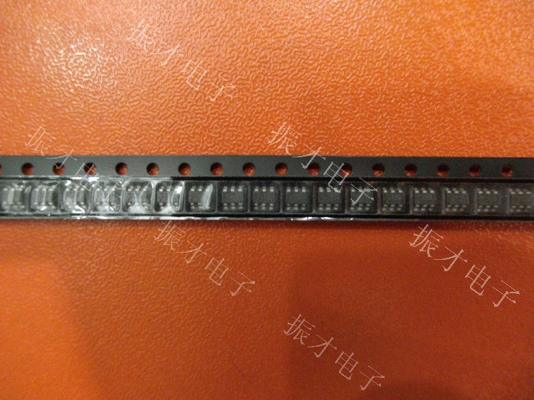 视频放大器和频缓冲器MAX4389EUT+T 封装SOT23-6 丝印ABDC