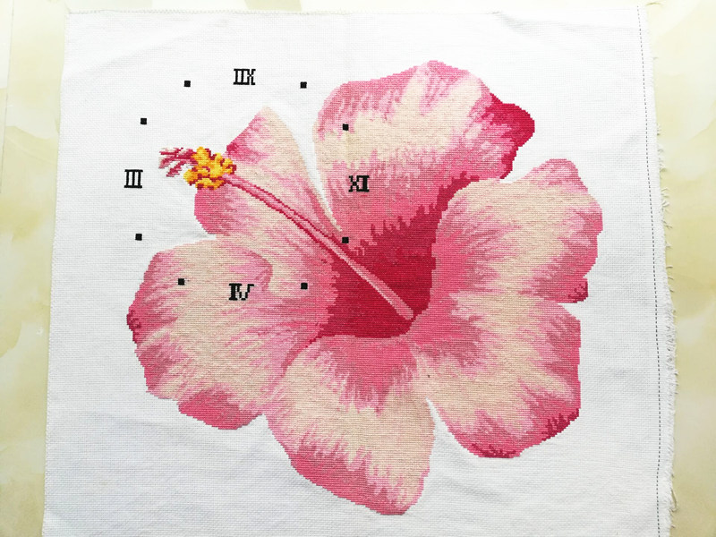 手工十字绣成品挂钟装饰画花朵