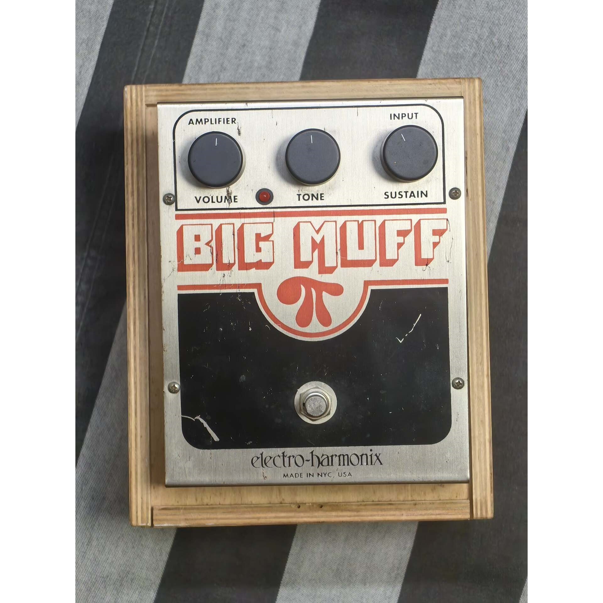 Electro-Harmonix Big Muff π V9