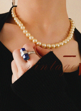 一所个性中古欧美蓝色天然石戒指