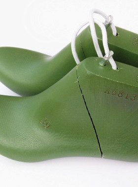 爆款女庄高帮介断塑胶靴楦，内销舒适圆头高跟鞋楦头X68137