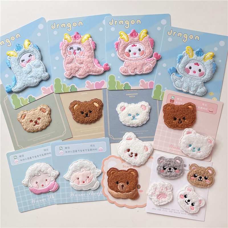 卡通可爱毛绒绒的小熊胸针