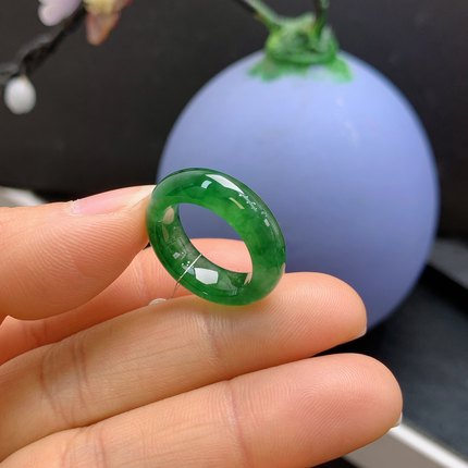 10圈口缅甸天然翡翠A货冰满绿戒指413#