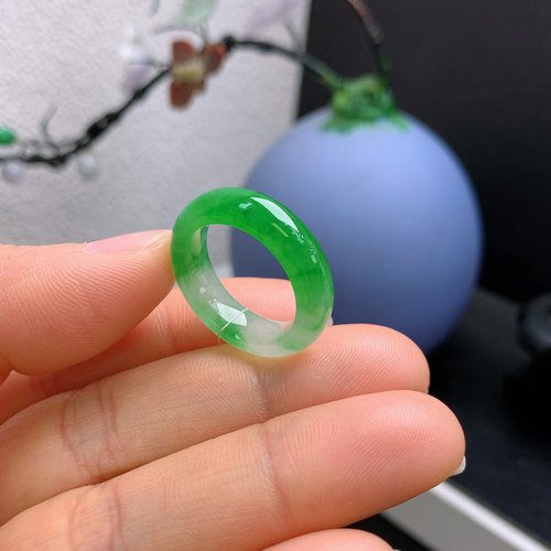 14-15圈口缅甸天然翡翠A货冰阳绿戒指A844#
