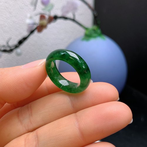 13圈口缅甸天然翡翠A货冰辣绿戒指434#