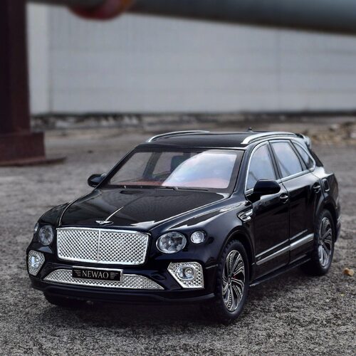 盒装新奥1:24宾利添越仿真合金模型声光回力多开门玩具车收藏摆件