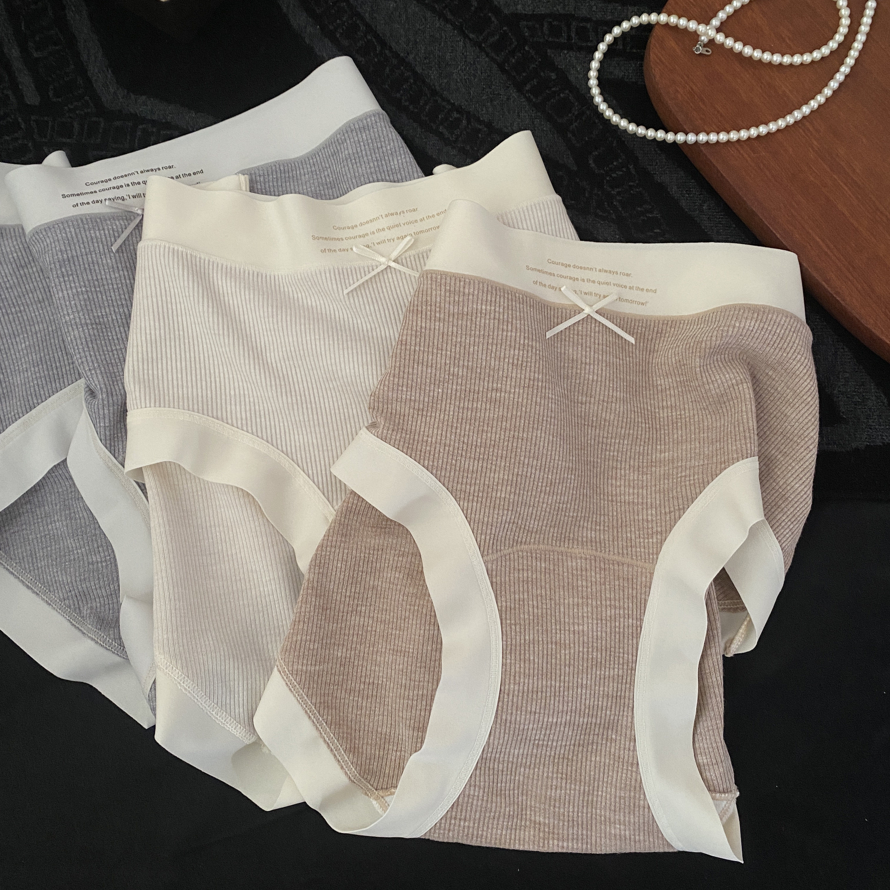 2026素肌高级感螺纹简约50s莫代尔包臀亲肤少女中腰内裤夏季薄款,女士内衣/男士内衣/家居服,女三角裤,淘宝优惠券,粉丝福利购,淘宝优惠卷