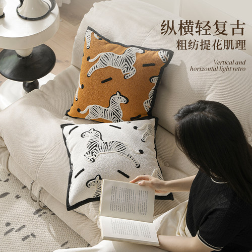 抱枕沙发客厅靠枕套绣花复古