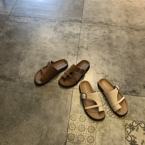2026新款女夏防滑平底套趾凉拖
