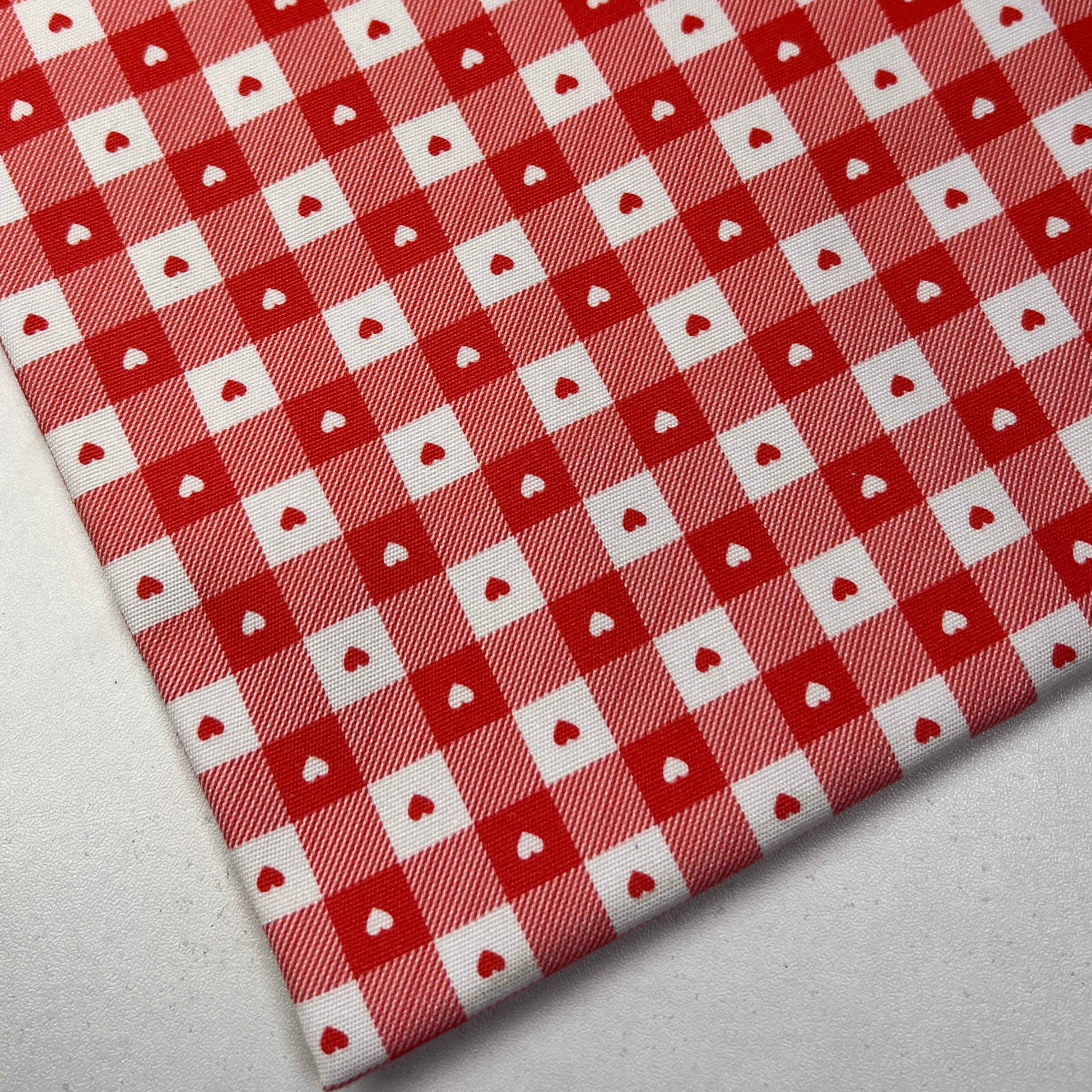 版权定制 红格子爱心 全棉8安帆布 手工面料 格子1cm 满百包邮