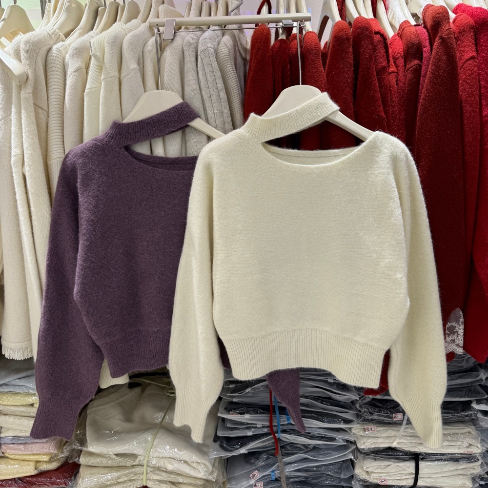 韩系温柔气质挂脖镂空洋气长袖套头针织衫女冬季加厚短毛衣90673