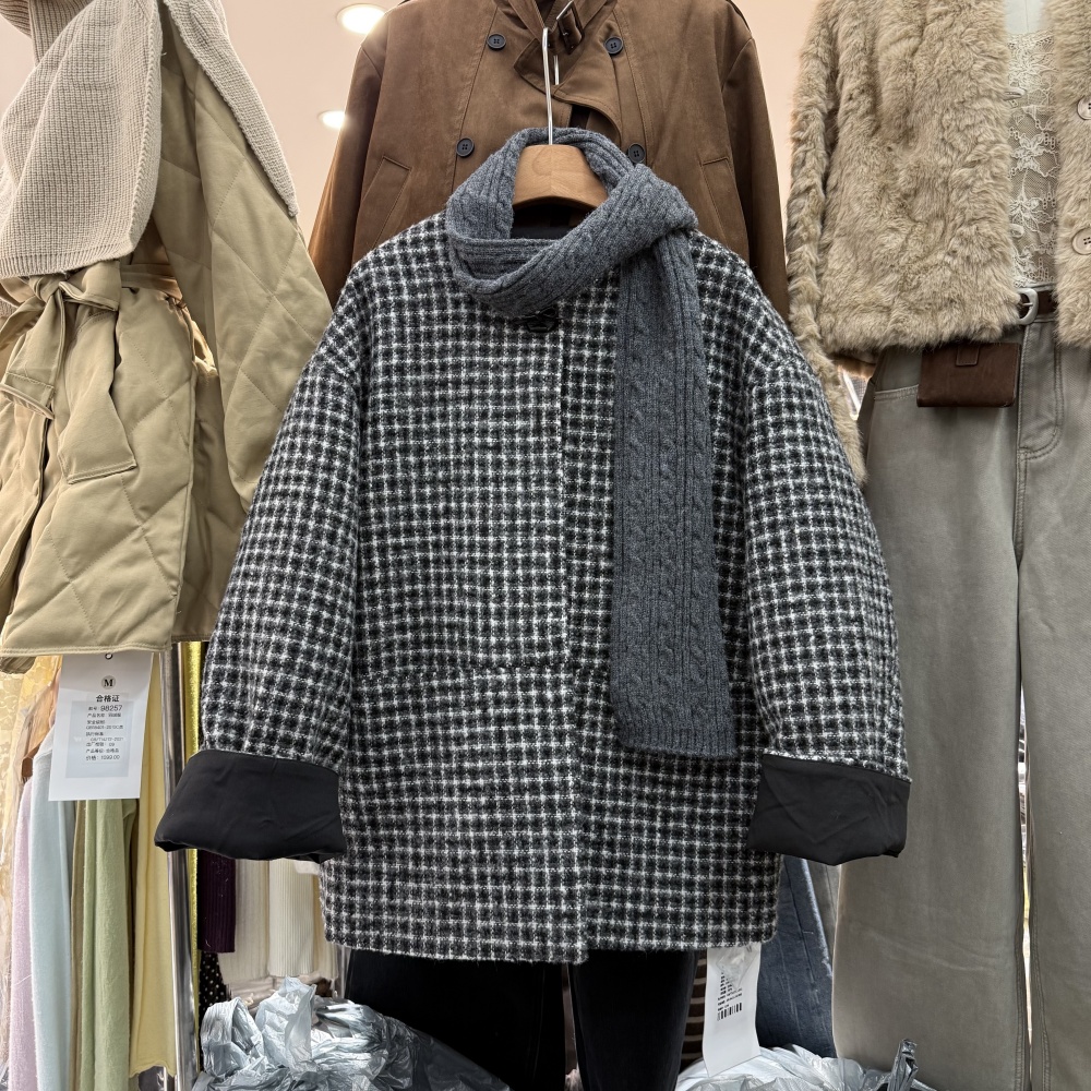 韩系秋冬氛围感复古格子毛呢外套女圆领中长款松驰感羽绒服91099