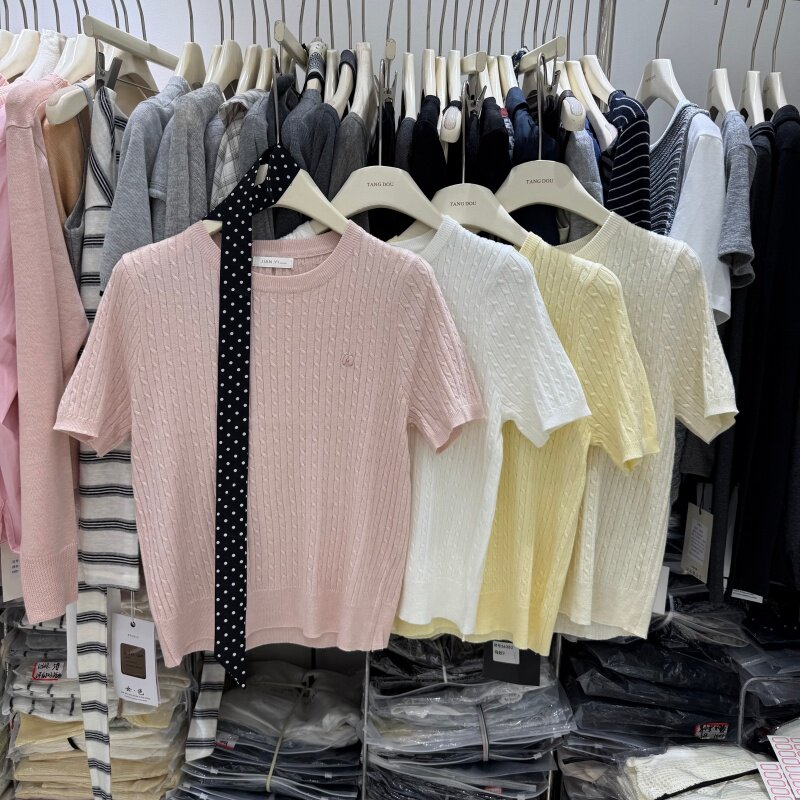 韩系波点飘带圆领麻花针织衫女2026春新款显瘦百搭短袖上衣32050