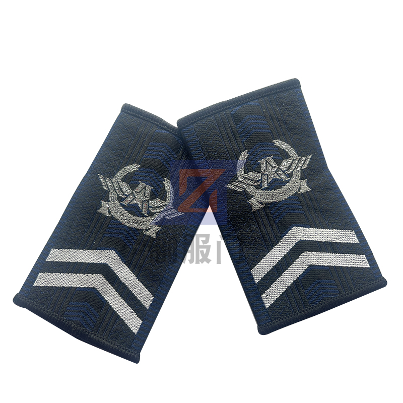 白云厦门新式机场安检套式软肩章