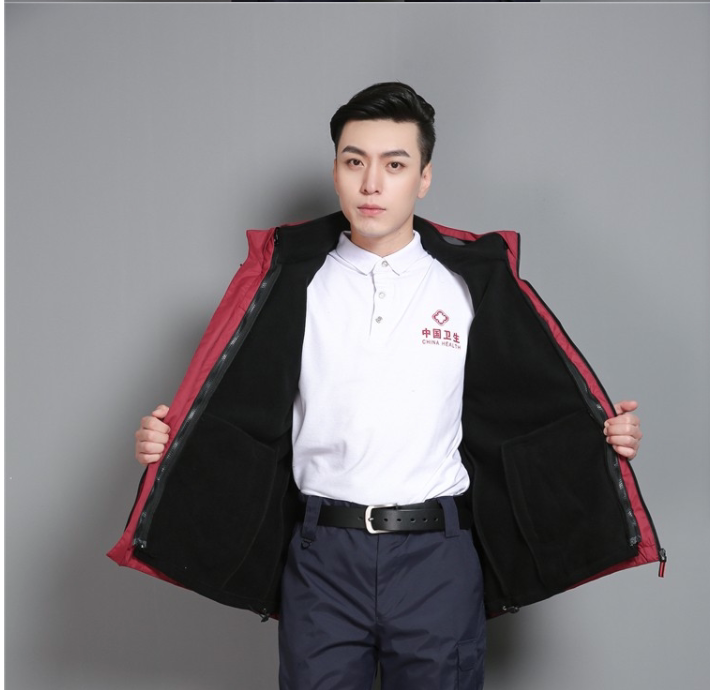 중국 질병 통제 및 예방을위한 건강 응급 의류 센터 구조 병원 건강위원회는 표준 장비 의류의 전체 세트를 훈련합니다