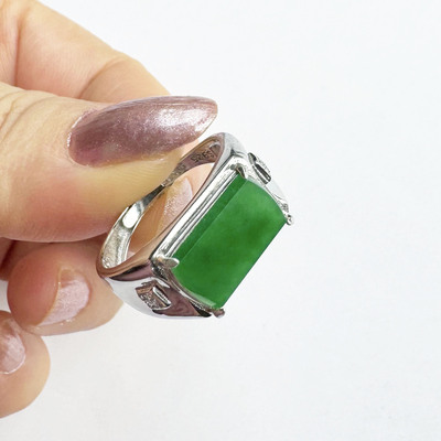 缅甸高冰种阳绿无事牌男士马鞍戒