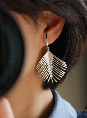 《棕榈叶》原创设计小众银色夸张耳挂无耳洞耳夹高级新款男女耳饰