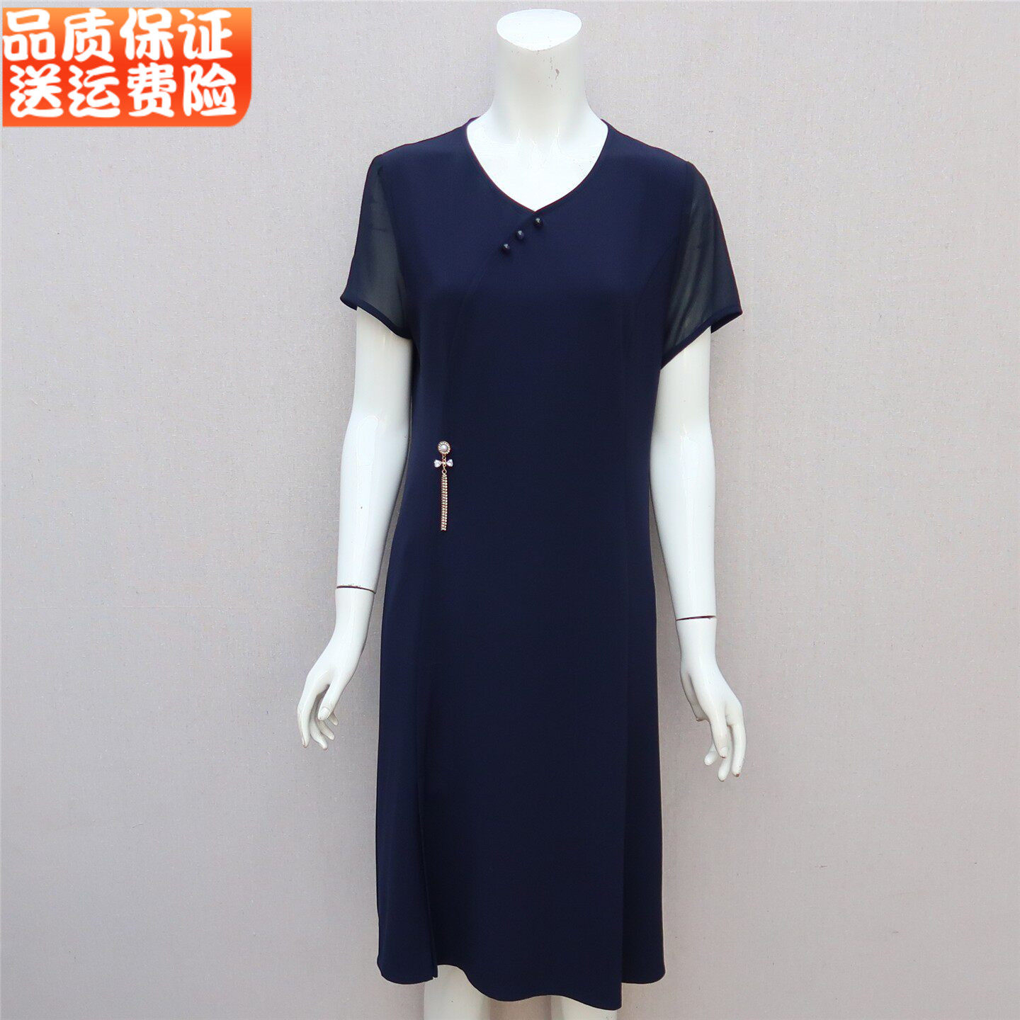 中老年女士夏季新款时尚连衣裙