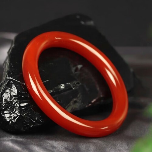 正品巴西圆条少女红色旺夫玉镯子