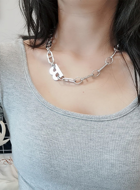 夸张字母轻奢小众朋克风锁骨链