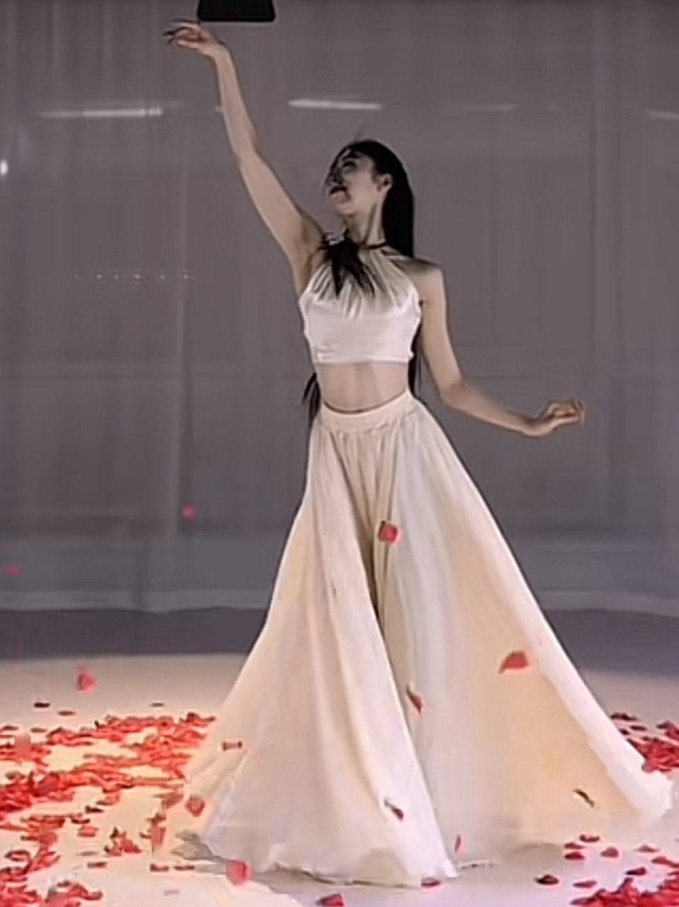 叠舞倾城 舞月原创让我在爱一次900度大摆半身裙古典舞杏黄舞裙