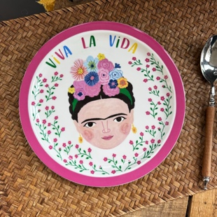 创意陶瓷盘子创意可爱卡通人物盘子家用釉下彩炒菜冷盘餐盘