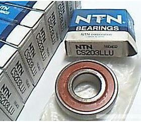 CS203LLU SC203 17*40*12 NTN日本进口球面轴承内径17外径40高12