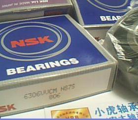 6306VV 180306 30*72*19 NSK日本进口轴承内径30外径72高度19毫米