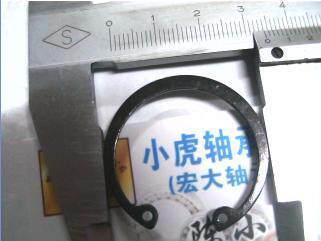 卡标准孔32毫米卡簧挡圈孔卡内卡