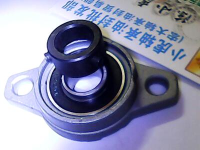 UFL001偏心套球面锌合金带座轴承