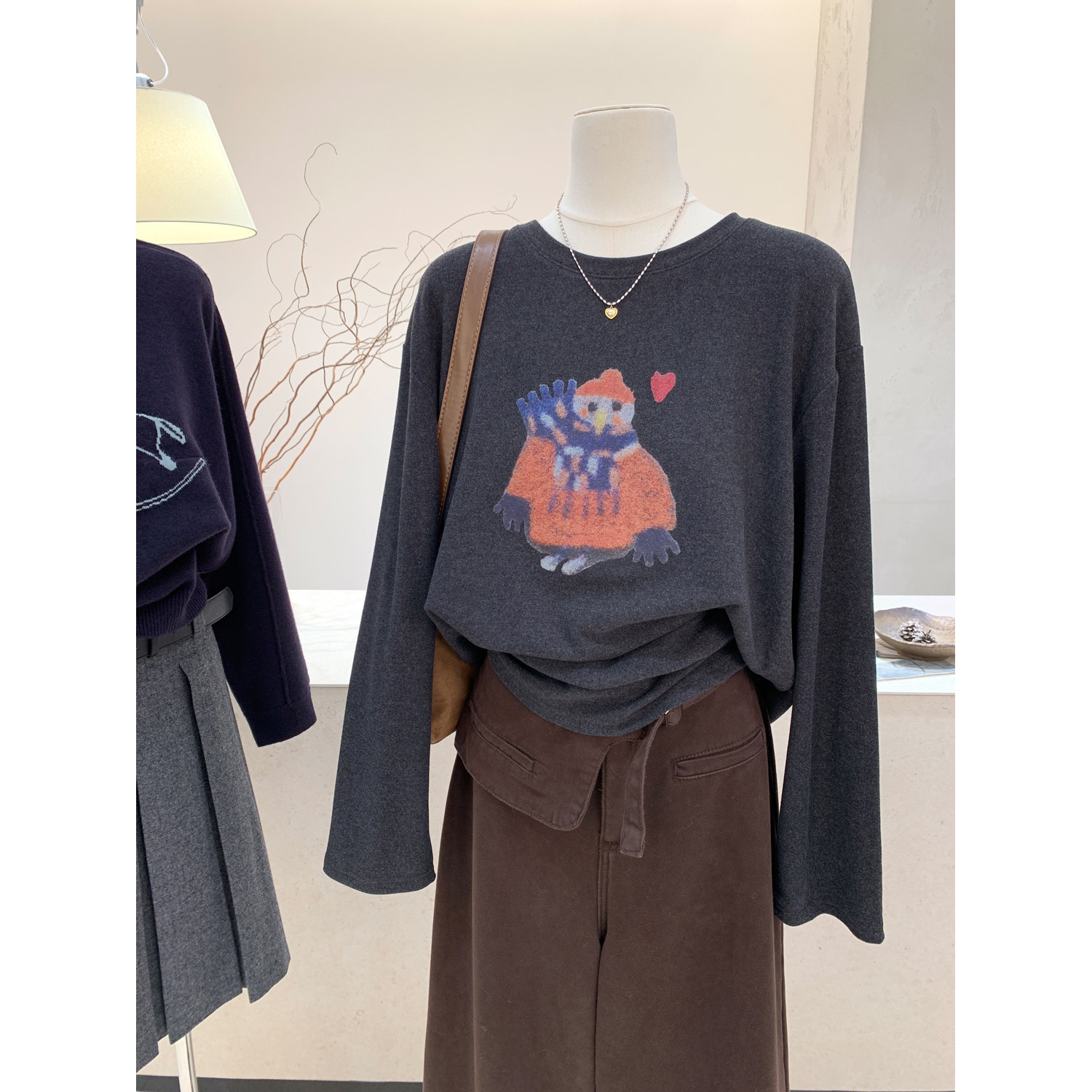 小哲 卡通印花长袖T恤女秋冬新款宽松圆领磨毛打底衫慵懒休闲上衣,女装/女士精品,T恤,淘宝优惠券,粉丝福利购,淘宝优惠卷