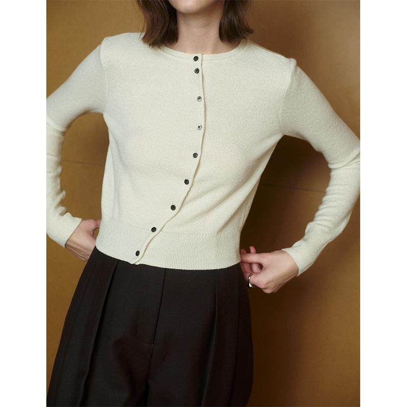 MeeLeeMeeLab 原创绅士优雅小圆领不规则门襟毛巾绣羊毛修身开衫,女装/女士精品,毛针织衫,淘宝优惠券,粉丝福利购,淘宝优惠卷