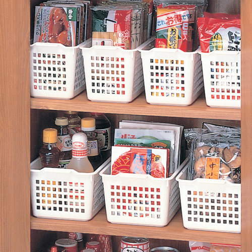 日本进口INOMATA塑料收纳篮桌面收纳筐置物篮沐浴用品收纳篮