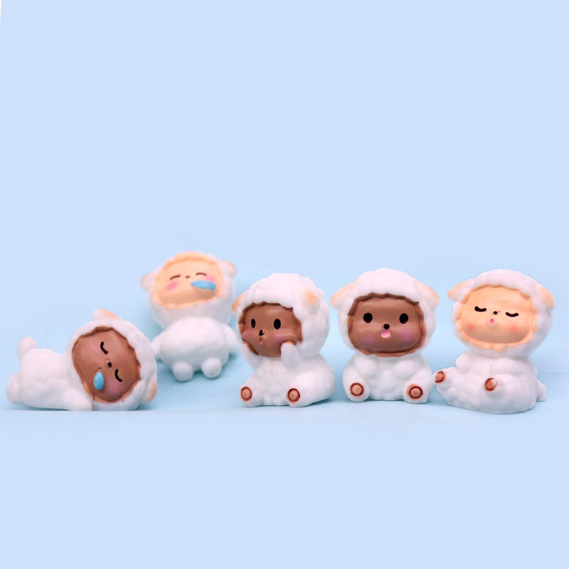 卡通呆萌小羊羔公仔治愈系玩偶少女心盲盒玩具桌面蛋糕装饰品摆件