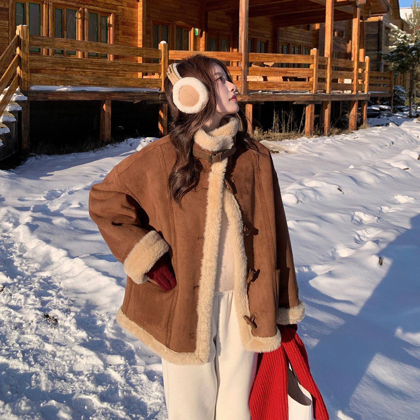 2C077-3081新款主推款皮毛一体P225K338，女装皮草，2C077