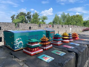 岳阳楼文创模型旅游纪念品手办盲盒摆件唐宋元 明清五朝岳阳楼模型