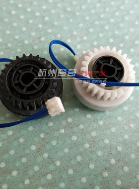 柯美C287C227C367C266C226C256纸盒搓纸离合器对位离合器原装全新