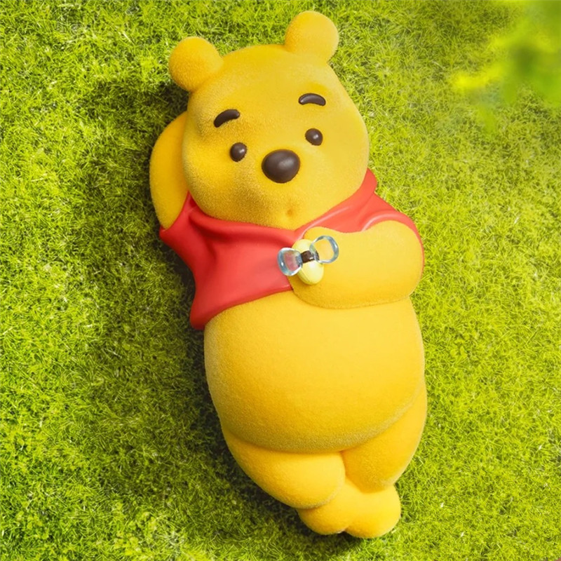 正版迪士尼无忧无虑的小熊维尼盲盒手办可爱噗噗创意摆件女生礼物