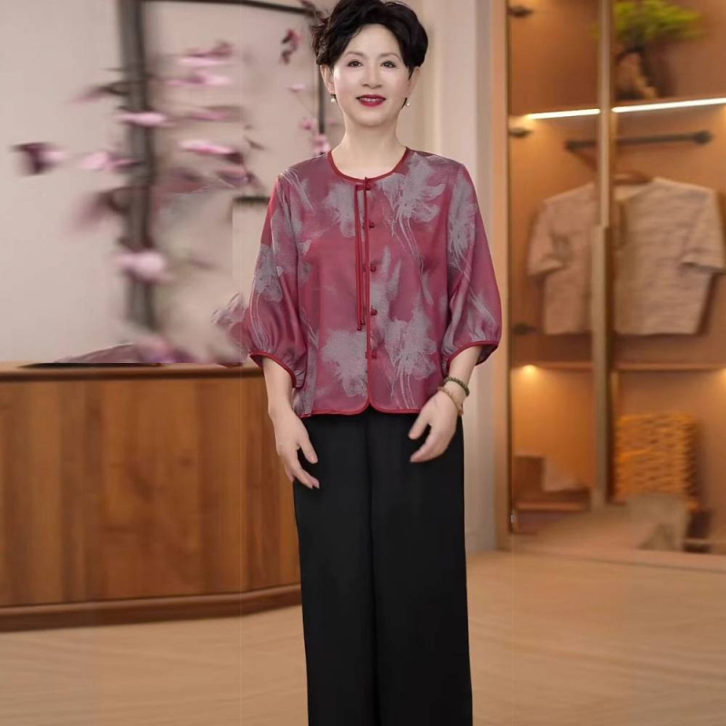 妈妈春装新中式七分袖衬衫2025新款中老年人女装春夏洋气国风套装